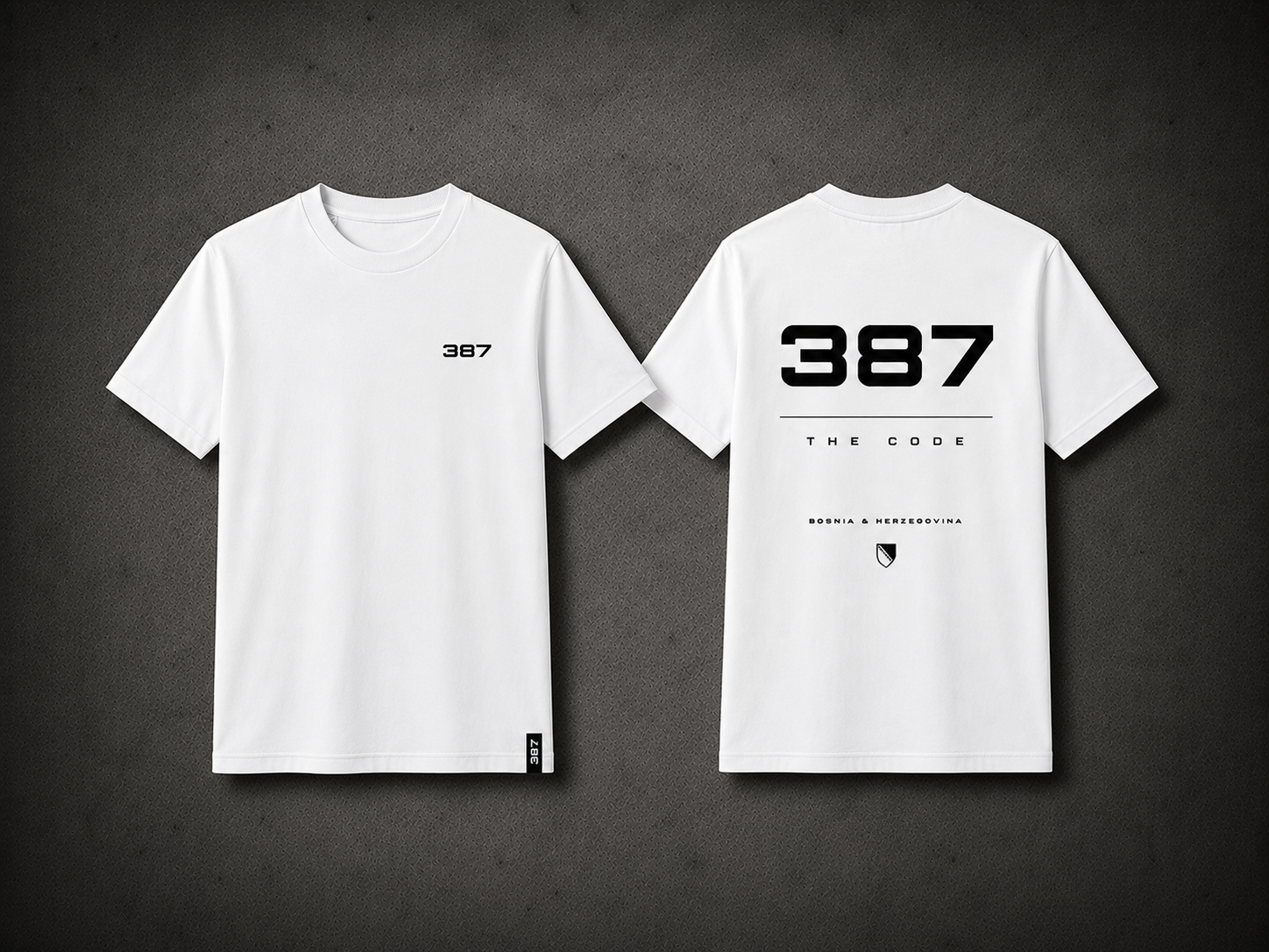 T-Shirt mit normaler Passform 387